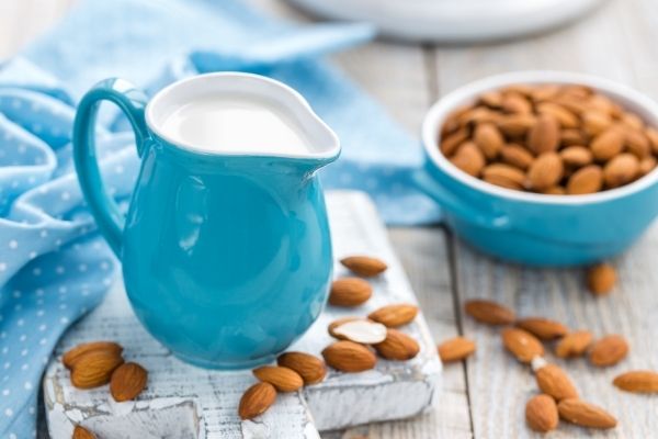 Almond Milk and Gout – Is Almond Milk Good for Gout?